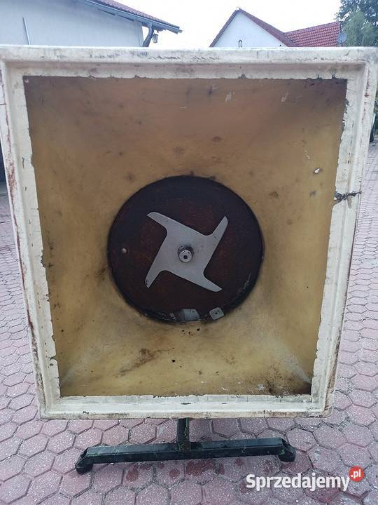 Rozsiewacz solarka posypywarka dedykowana do lubuskie Żary