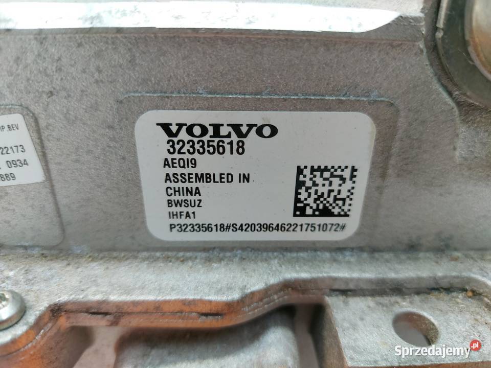 VOLVO XC40 LIFT FALOWNIK PRZETWORNICA NAPIĘCIA