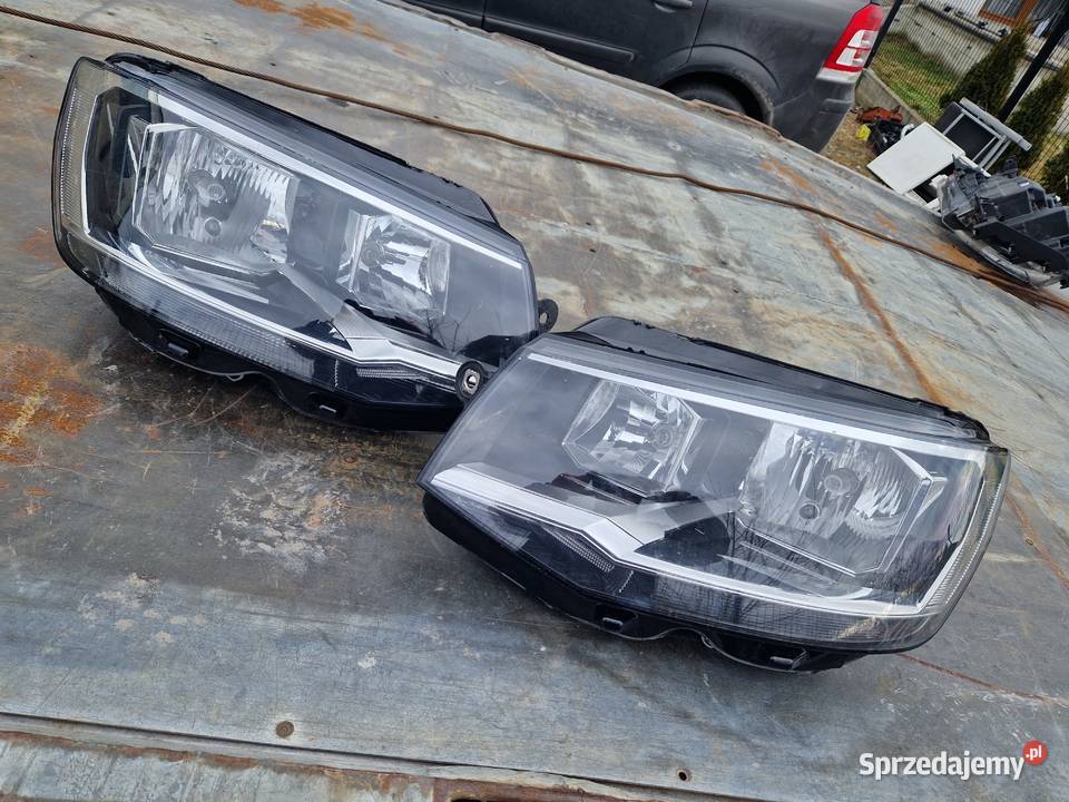 VW T6 reflektor ORG EU Mielec