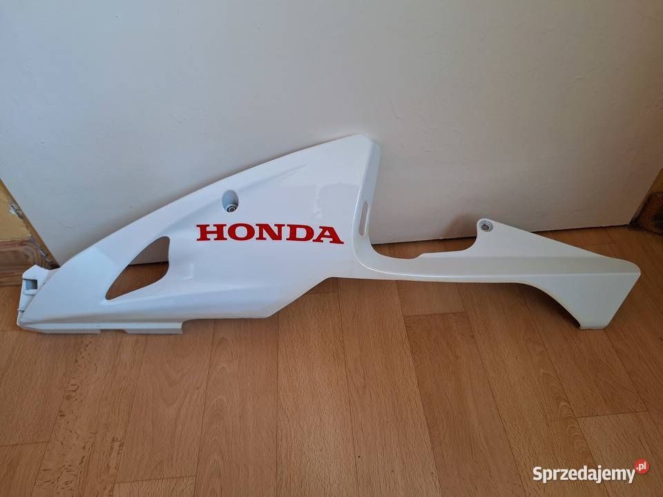 Owiewka lewa pług boczek lewy Honda CBR 1000RR Szyby i owiewki mazowieckie Wyszków