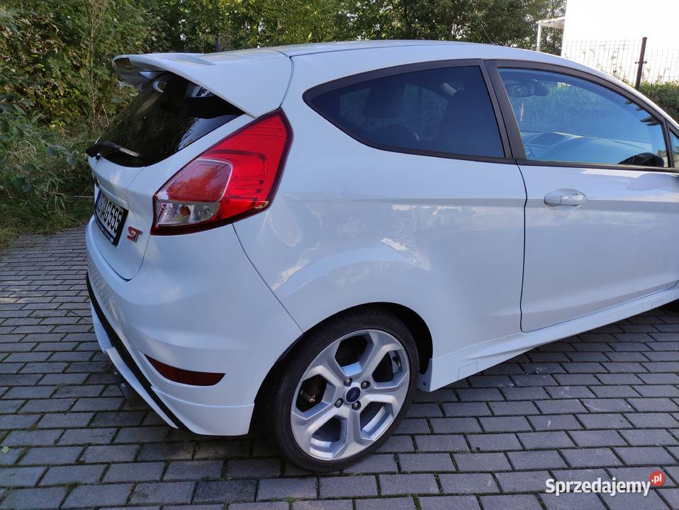 Ford Fiesta ST 16 2013 manualna śląskie Siemianowice Śląskie