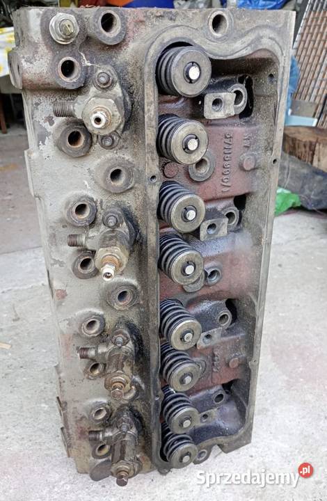 Głowica silnika MF 590 Perkins Nowe Skudzawy