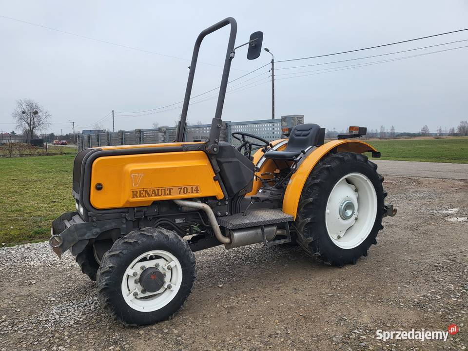 Renault 7014 4x4 105 szerokości Ciągnik Góra Kalwaria