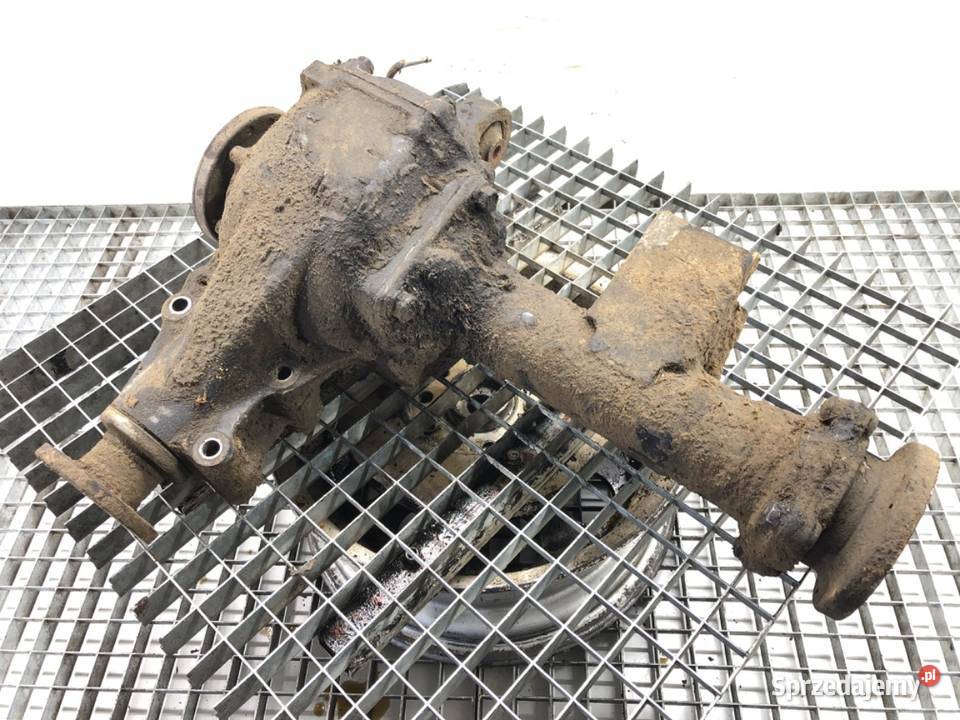 MOST PRZÓD NISSAN TERRANO I 24 103 8696 osobowe