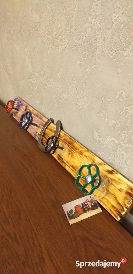 Wieszak na ubrania Częstochowa