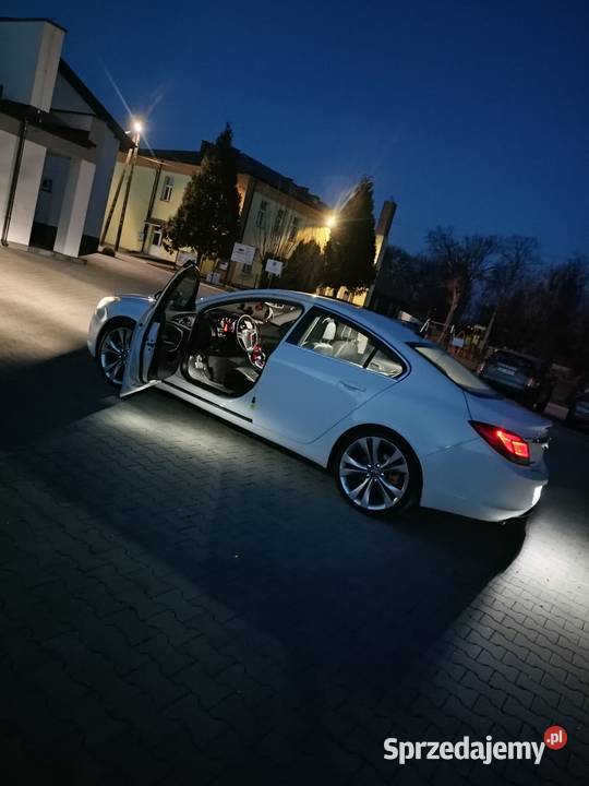 Opel Insignia 20T benzyna 220 automat 2011r Bełchatów sprzedam