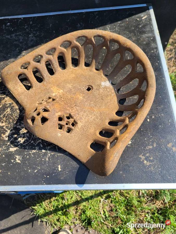 TYRAKTOR SIEDZENIE ŻELIWO STARY URSUS LANZ FORD Rybnik