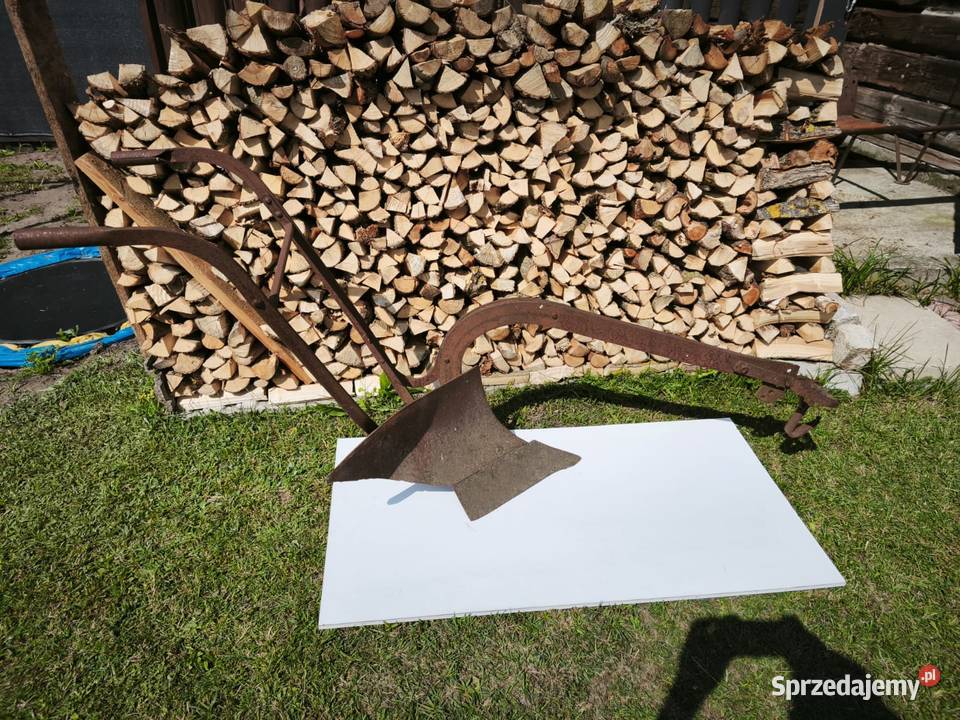 Zabytkowe pługi konne Siemianówka