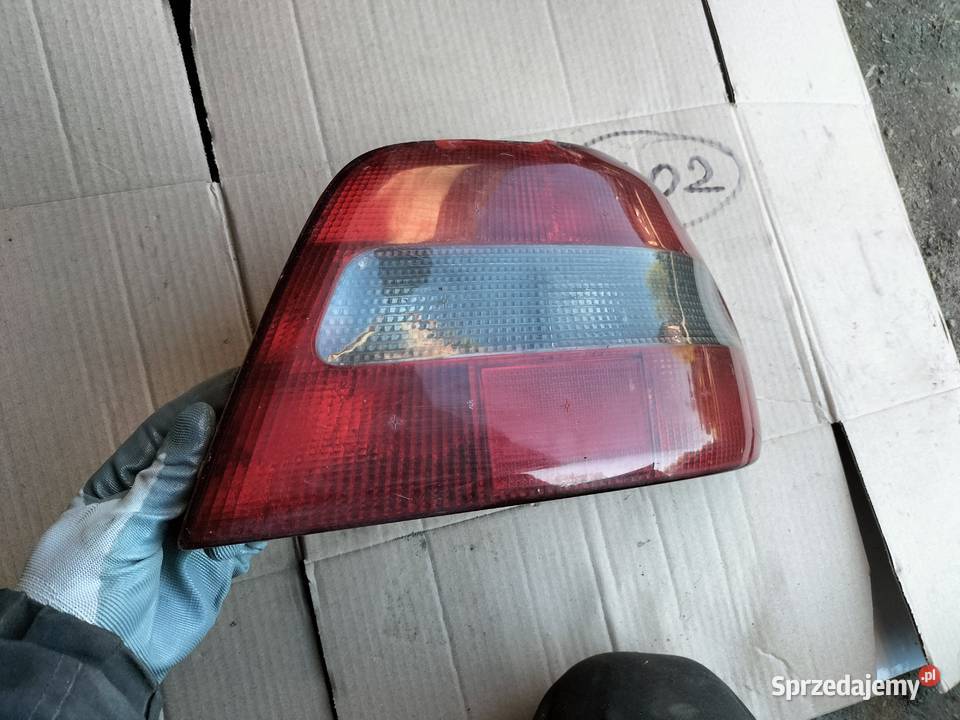 Volvo S40 LAMPA PRAWY TYŁ PRAWA TYLNA WKŁAD Kamień-Kolonia