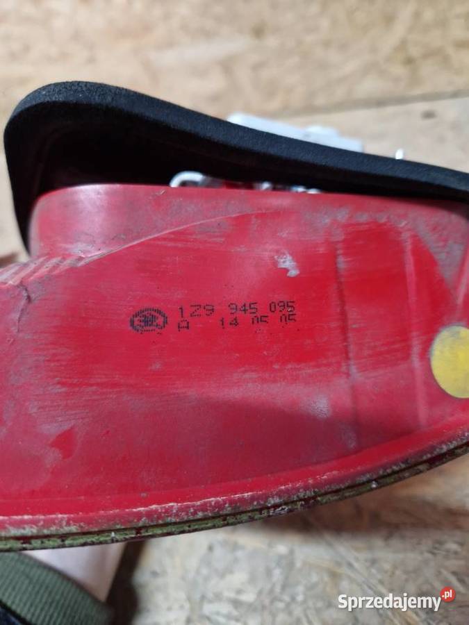 Skoda octavia 2 lampa lewy prawy tył kombi Złotoryja sprzedam