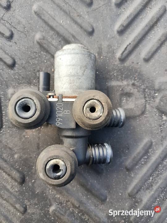 Elektrozawór nagrzewnicy BMW E46 8369805 osobowe Szczecin sprzedam
