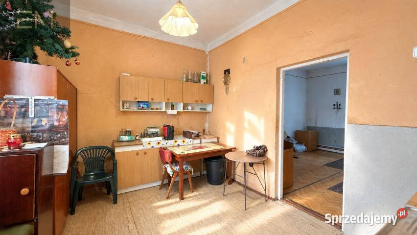 Dom bliźniak na sprzedaż 60m2 Krosno Rok budowy 1950 sprzedam