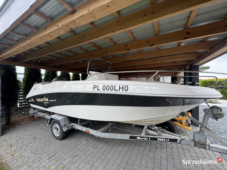 Łódź Am Yacht AM 560 z silnikiem zaburtowym Łodzie i motorówki Długa Wieś