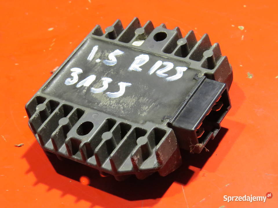 YAMAHA YZF R125 R 125 0813 regulator napięcia mazowieckie Warszawa