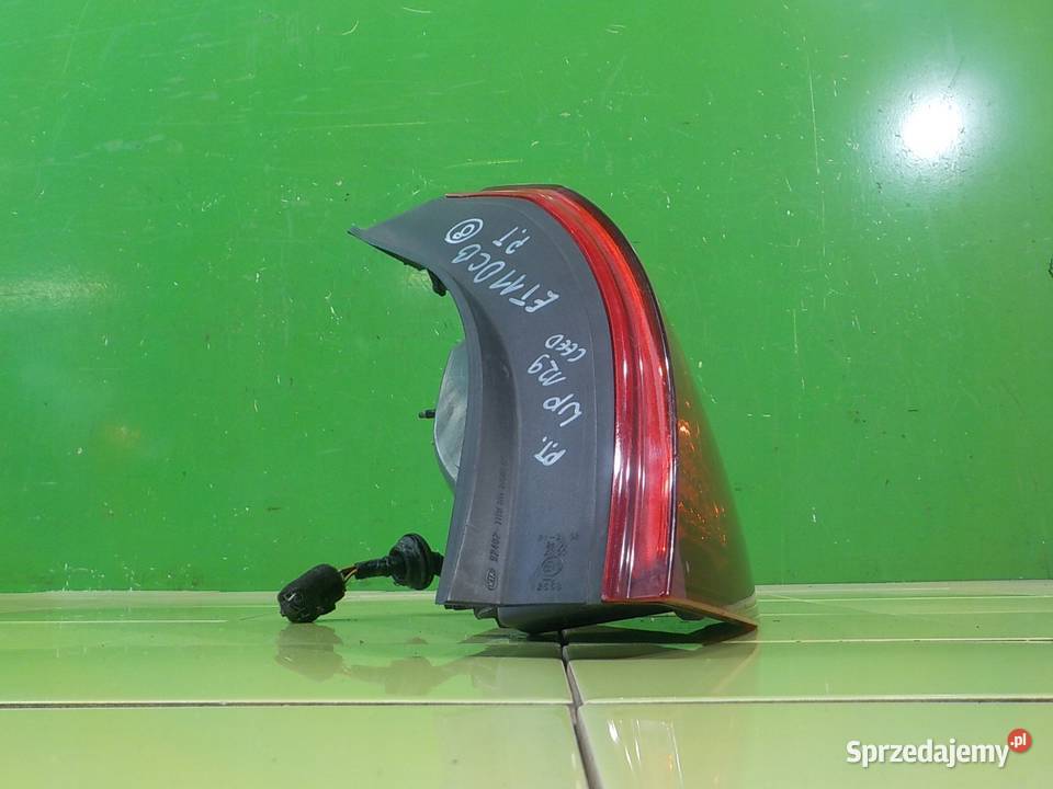 KIA CEED I LIFT 14 B 11r HB 5D lampa prawa tyl Suków