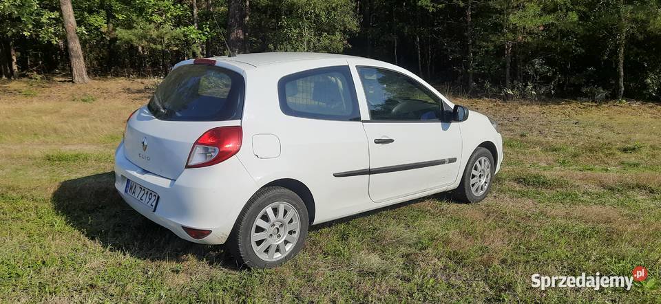 Renault Clio 3 12 16v 3 drzwi vat 1 Wan Klima 75KM Kołbiel
