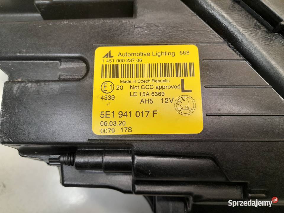 LAMPA LEWY PRZÓD SKODA OCTAVIA III LIFT