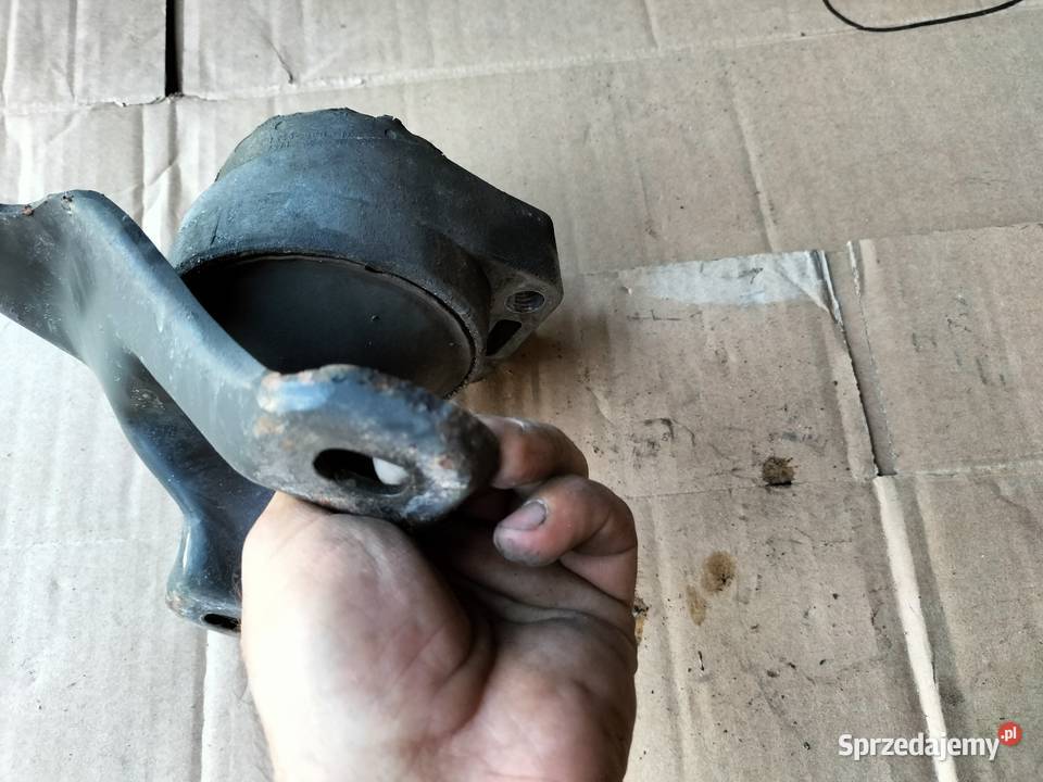 FORD MONDEO MK3 18 B PODUSZKA SILNIKA Kamień-Kolonia
