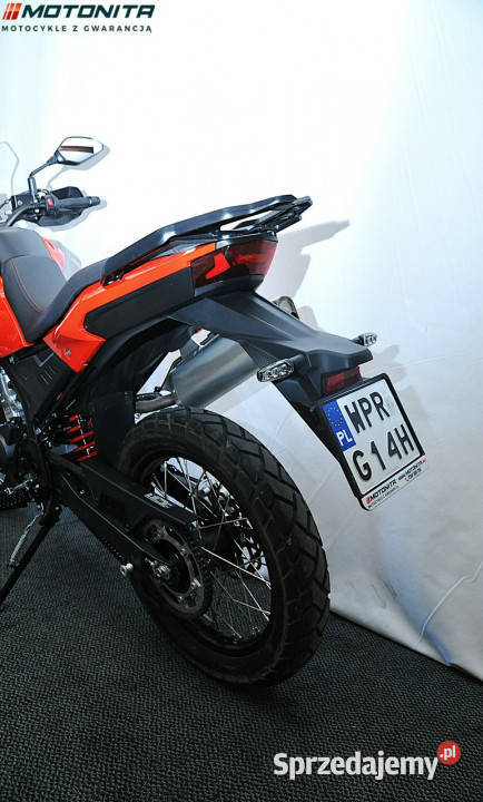 QJMOTOR SRT 125DX Qjmotor SRT125DX Motonita ABS Podkowa Leśna
