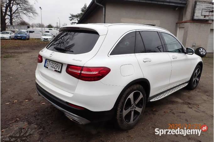 MERCEDESBENZ GLC 2017 199100 ccm 211