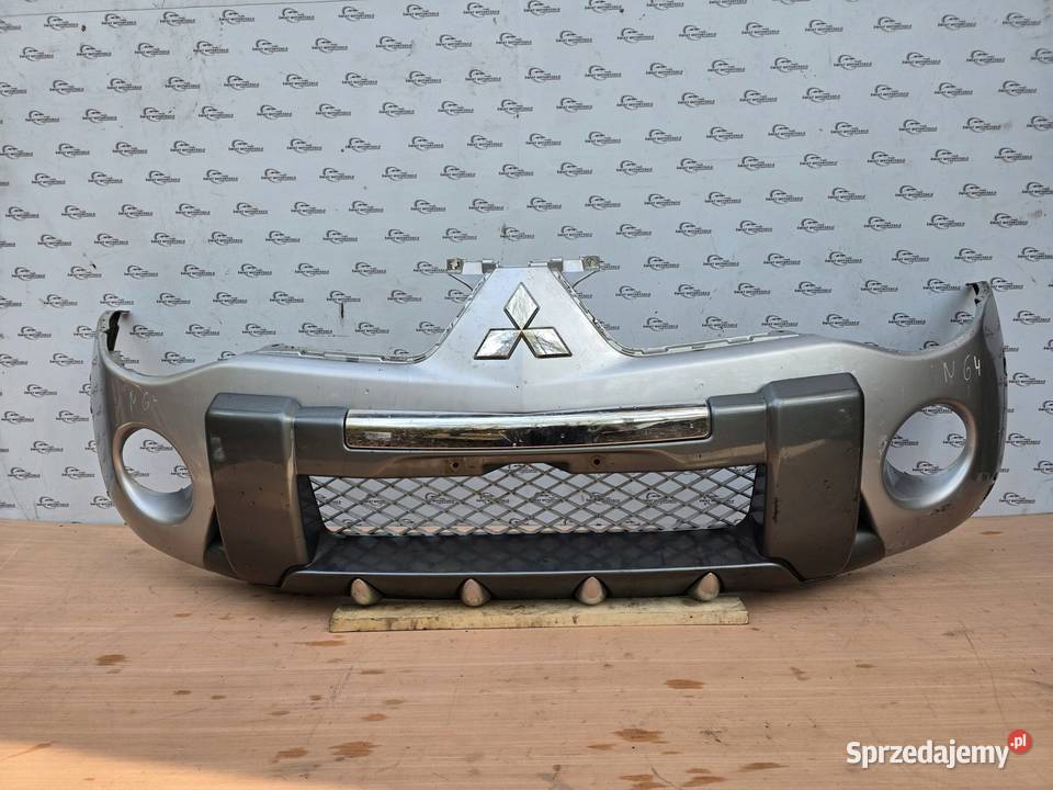 MITSUBISHI L200 07r zderzak przód Kielce