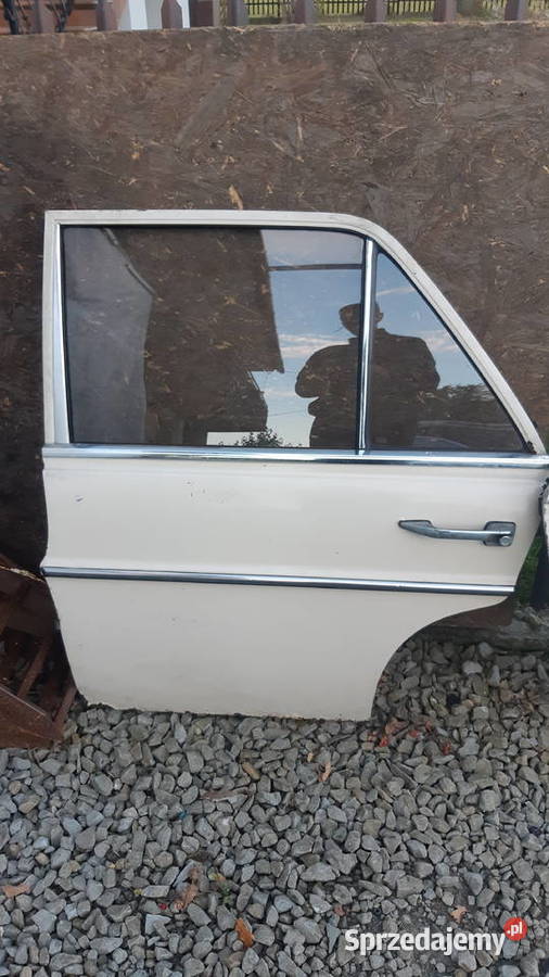 Drzwi do mercedesa w115 w114 osobowe Kolumny kierownicze małopolskie Wadowice