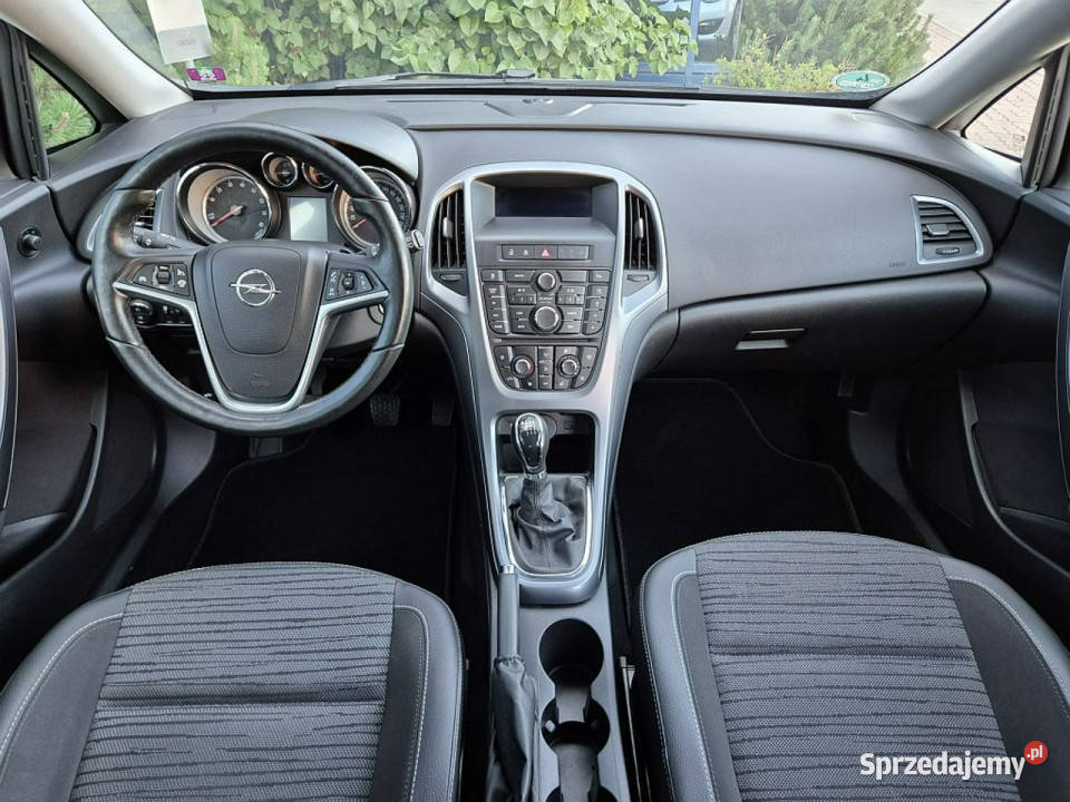 Opel Astra 14 ECOTEC 120 GWARANCJA alufelgi 17 gniazdo USB Warszawa