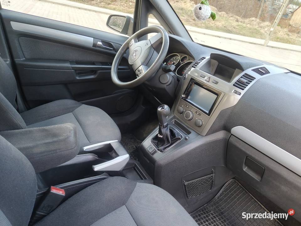 Sprzedam Opla Zafirę B 18 140 benzyna z gazem 1976cm3 Myślenice