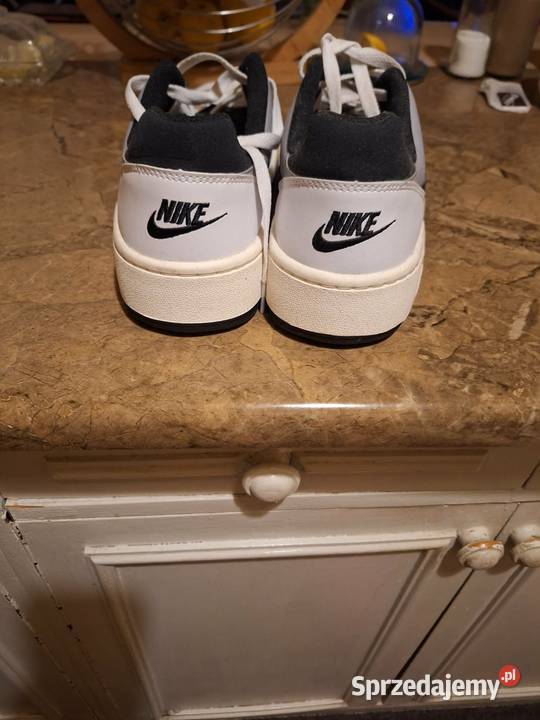 Sprzedam nowe buty nike białe rozmiar 41 Kraków sprzedam