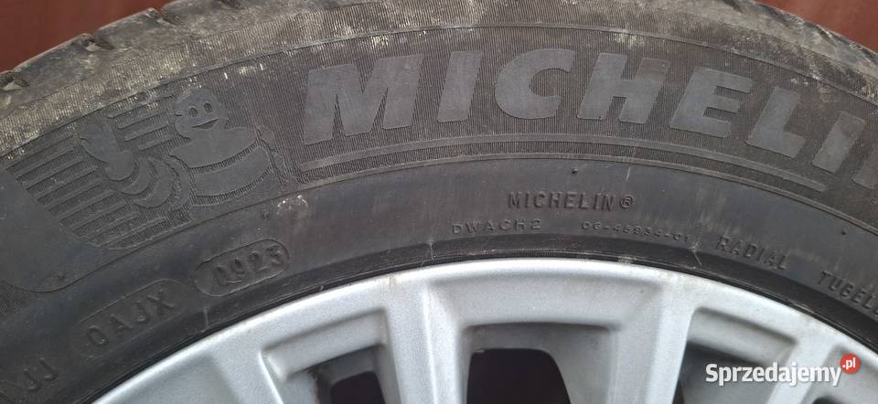 Alufelgi 5x108 R 17 Ford NOWE dekielki Kuga Kąśna Dolna sprzedam