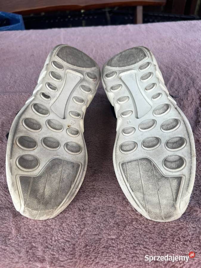 Adidas tkanina
