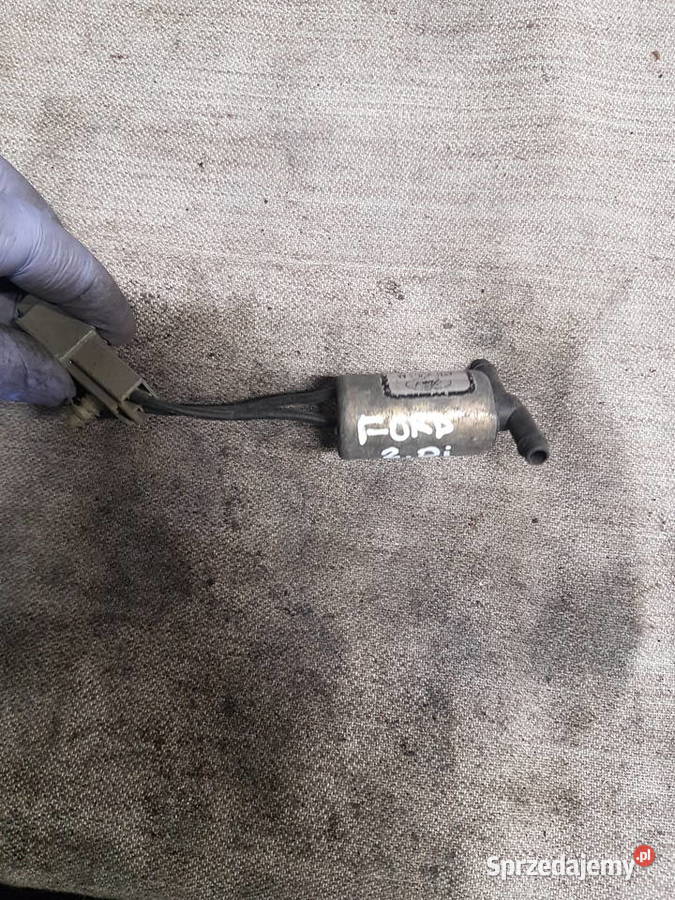 FORD 20 BENZYNA ZAWOR PODCISNIENIA CZUJNIK Części samochodowe Turkowice