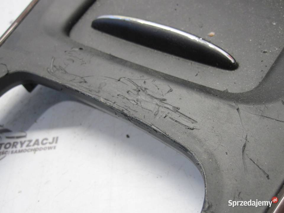 MERCEDES W169 LIFT 09r ramka dekor tunelu