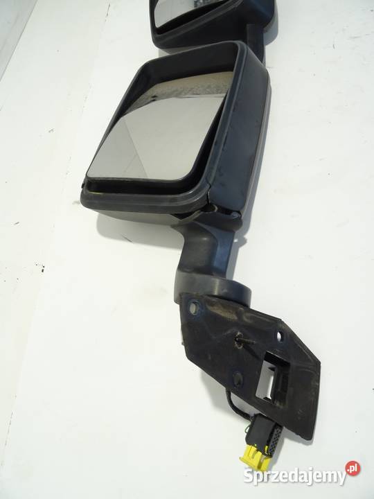 LUSTERKO LEWE RENAULT TRUCKS T Van minibus