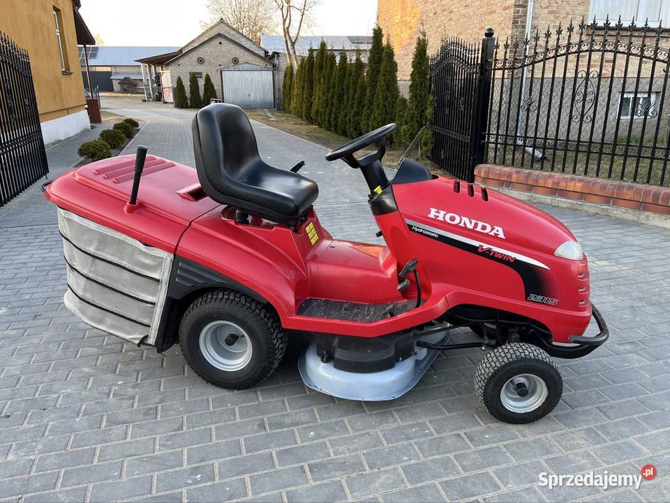 Kosiarka traktorek HONDA VTWIN 2315 Liwki Szlacheckie sprzedam