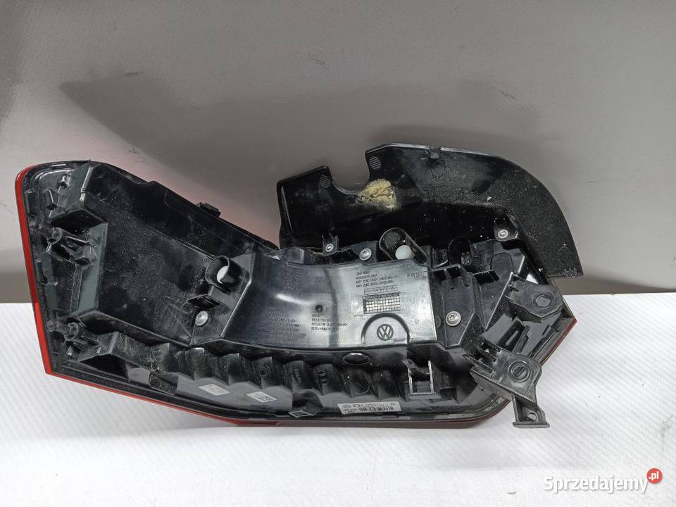 LAMPA TYŁ TYLNA PRAWA VW ID3 10A945208E