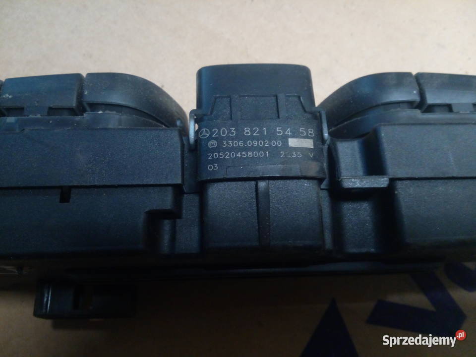 Mercedes w203 panel przełącznikw Rok produkcji 2003 lubelskie Łukaszówka