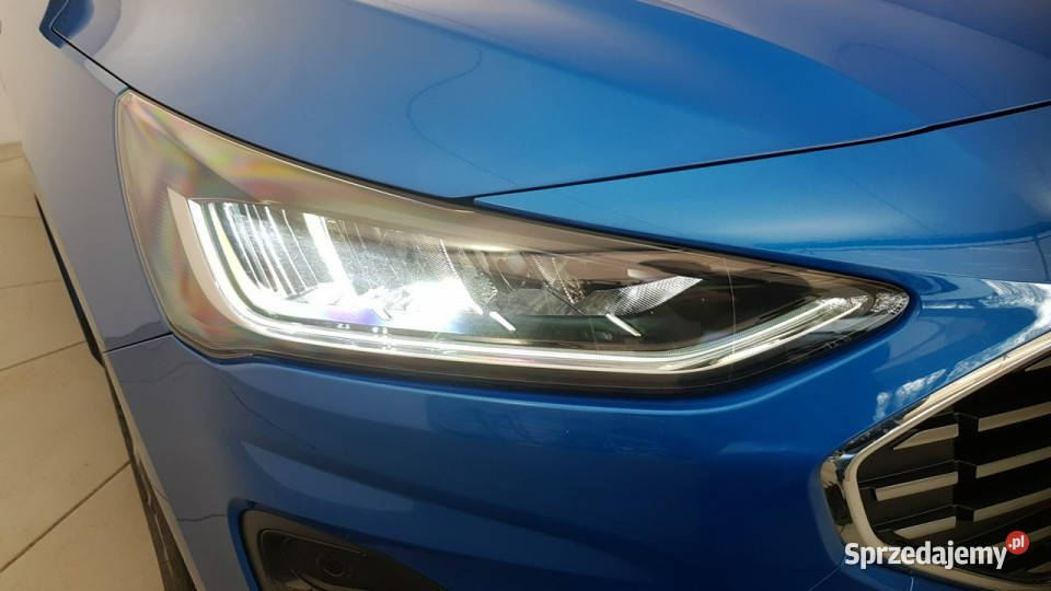 Ford Focus 10 EcoBoost mHEV Titanium X Z