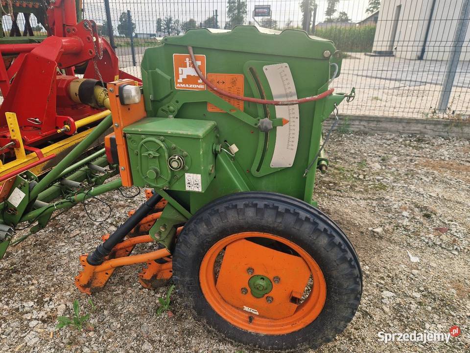 Siewnik AMAZONE D8 Special 3m Osiek Mały sprzedam