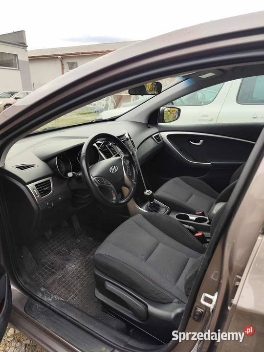 Hyundai i30 2014 uszkodzony manualna Włodawa