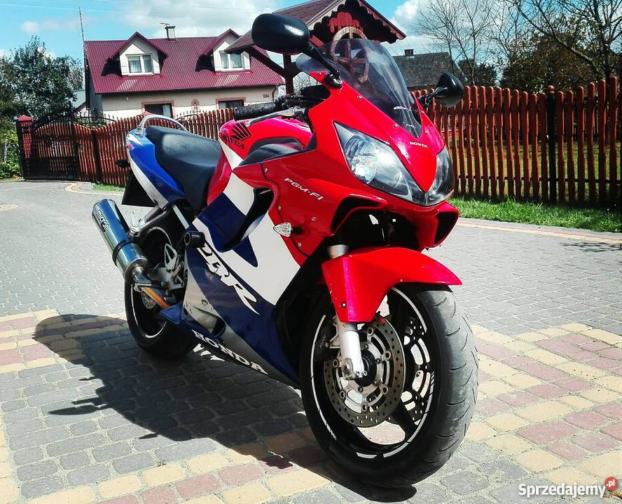 Honda cbr f4i характеристики