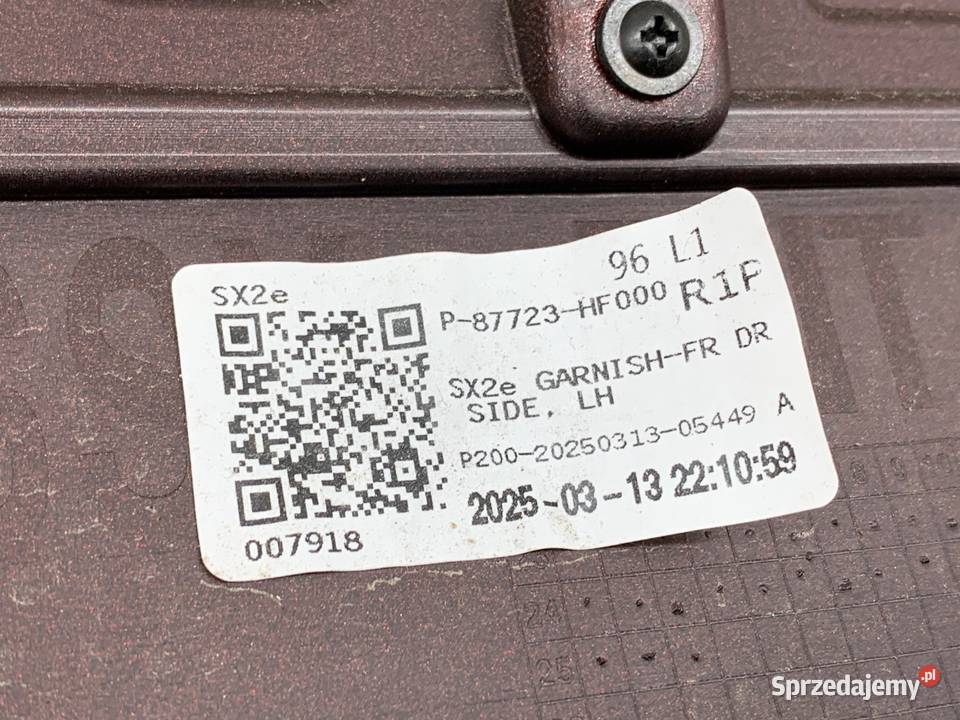 LISTWA DRZWI LEWY PRZÓD HYUNDAI KONA SX2 SUV sprzedam