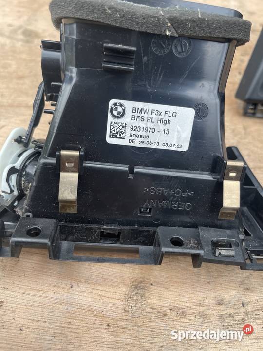 Kratka nawiewu lewa BMW F30 F31 F32 Kanały powietrza