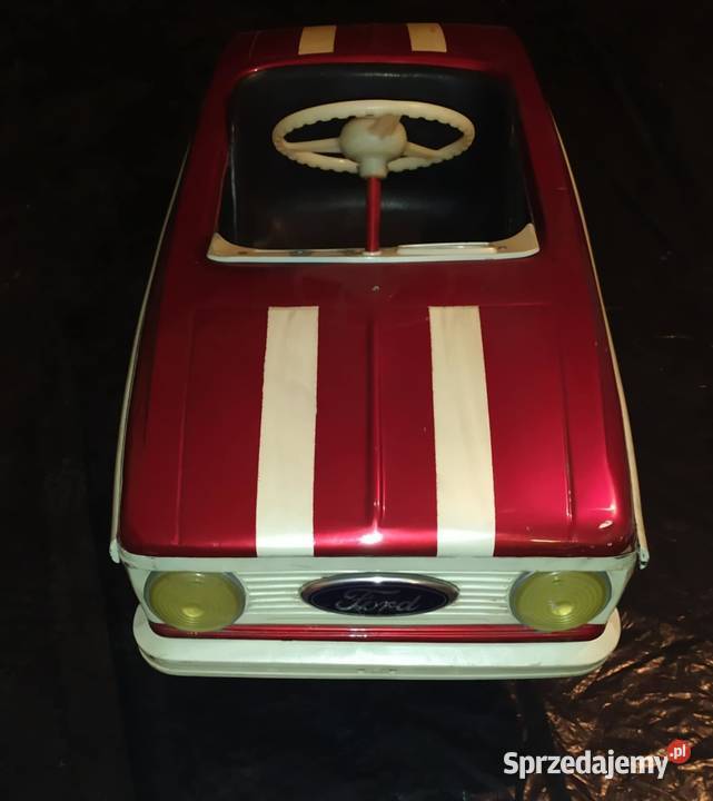 Moskwicz na pedały czerwony Auto metalowe Retro Lublin