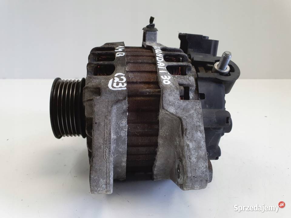 Hyundai i30 14 16V ALTERNATOR 90A 2655447 valeo osobowe Janów