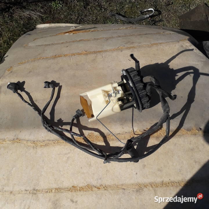 Kompletna pompa paliwa Mitsubishi Carisma 18 16V Pompy paliwa Żabno