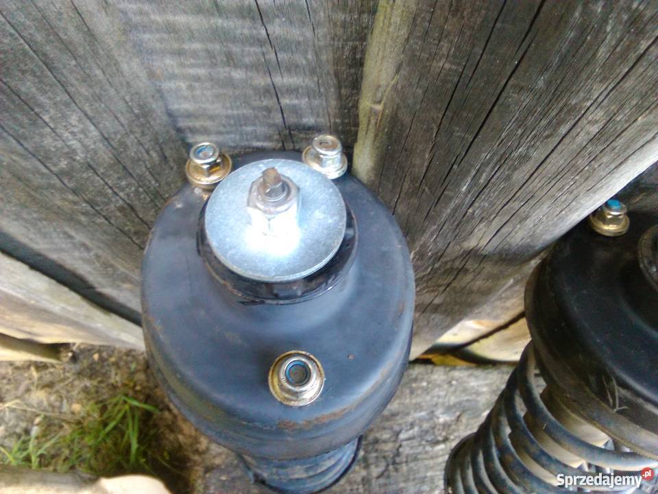 SPRZEDAM AMORTYZATORY TYŁ FORD ESCORT MK VII Dołęga