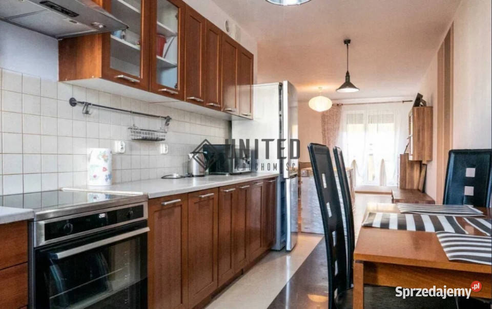 ulicy Białowieskiej apartamentowiec Wrocław