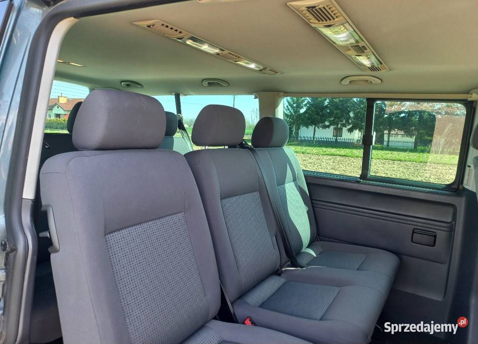 Volkswagen Caravelle T5 25TDI 9 osób Long Borowa