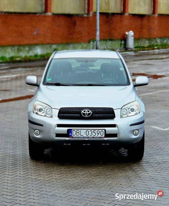 Toyota rav4 III 20 benzyna 2xalu klima kurtyny powietrzne RAV4 Bolesławiec